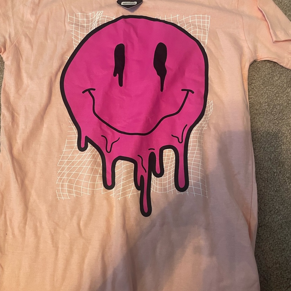 Fashion Nova Kids Pink Drip Smiley Tee